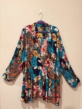 Roaman's Navy Multicolored Babydoll Tunic Colorful Accents Boho Floral Paisley